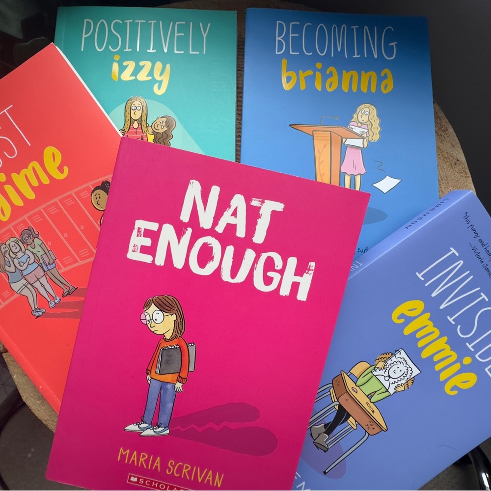 Scholastic Graphic Novels Set